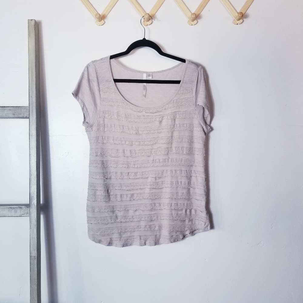 LAUREN CONRAD SHORT SLEEVE TAN BLOUSE SIZE MEDIUM